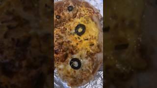 A lentil  flat bread pizza #food #creation #short