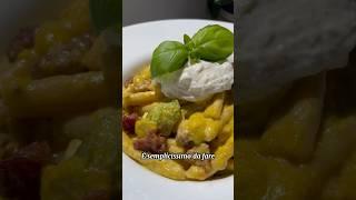 “PESTO DI FIORI DI ZUCCA, STRACCIATELLA E SALSICCIA” #youtube #recipe #ricette #food #ytshorts