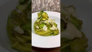 Pasta con crema di zucchine