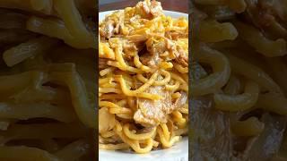 Receta de Fideos Yakisoba con Salsa Cremosa de Setas y Ajos Tiernos #recetas #shorts