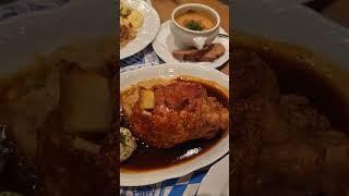 겉바속촉, 독일 족발 (슈바인학센, Schweinshaxe)