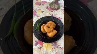 Crispy Medhu Vadai | Spicy Lentil Donut | South Indian Special Snacks  #foodie #shorts #snacks